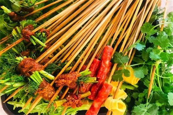 蜀百味厕所串串